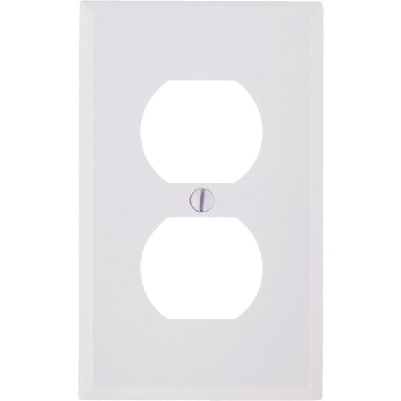 Leviton 1-Gang Smooth Plastic Outlet Wall Plate, White